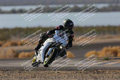 media/Dec-18-2022-SoCal Trackdays (Sun) [[8099a50955]]/Turn 14 (940am)/